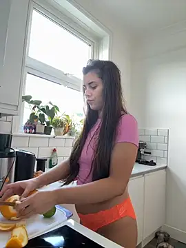 AlitaNova online show from 11.09.25