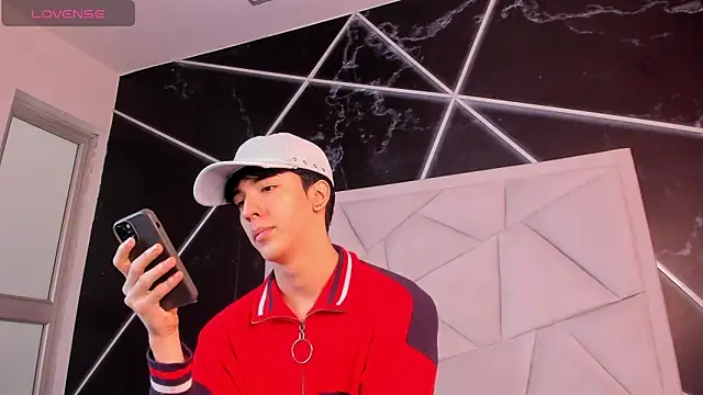 Snapshot of AerumChae chatting on 04.22.26 AerumChae online show from 04.22.26