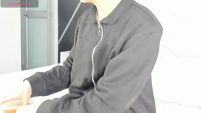 Snapshot of AerumChae chatting on 05.23.26 AerumChae online show from 05.23.26
