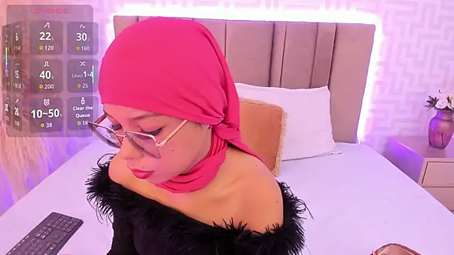 naishaa  online show from 03.31.26