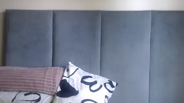 Jah-Queen online show from 11.26.25