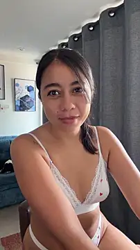 Lily June online show from 04.13.26