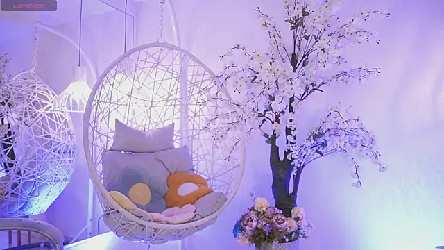 JadeSummerr online show from 09.27.25