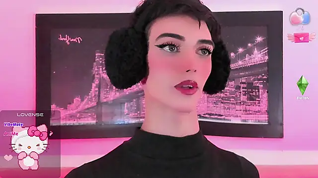 Baby FenixTS online show from 10.16.25