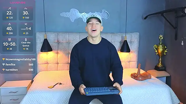 Horny nick18 online show from 10.11.25