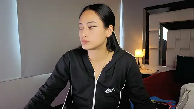 Adhara7 online show from 03.18.26