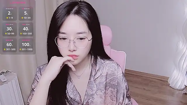 Miu-999 online show from 11.26.25