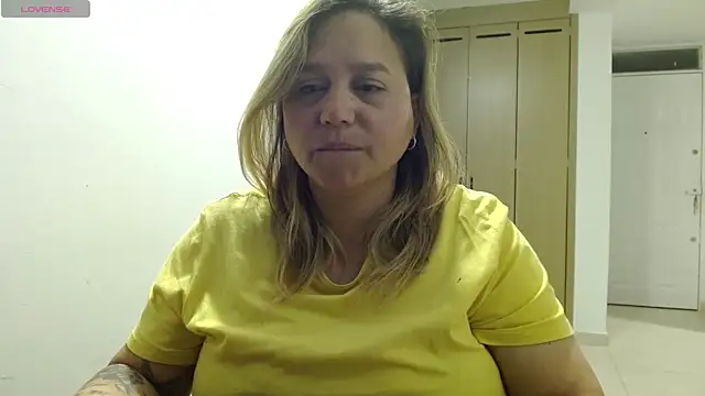 Snapshot of haashkyo chatting on 06.27.26 haashkyo online show from 06.27.26