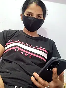 poojam93 online show from 09.29.25