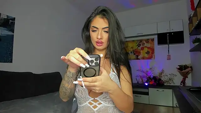 tina kart3r online show from 12.13.25