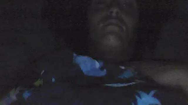 sarahkat86 online show from 10.19.25