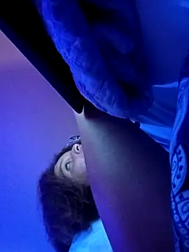 sarahkat86 online show from 02.13.26