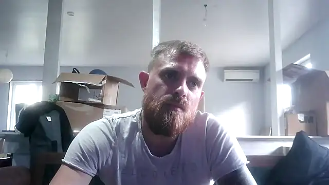 Snapshot of Bikerhot883hd chatting on 09.08.25 Bikerhot883hd online show from 09.08.25