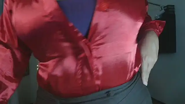 samanthahut1 online show from 12.16.25