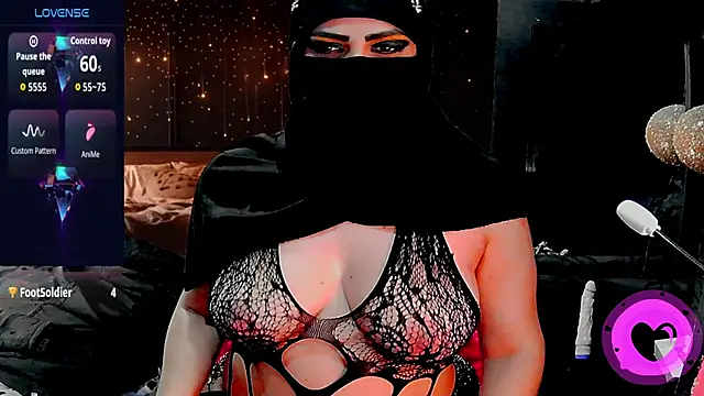 SultanaLayla online show from 11.28.25