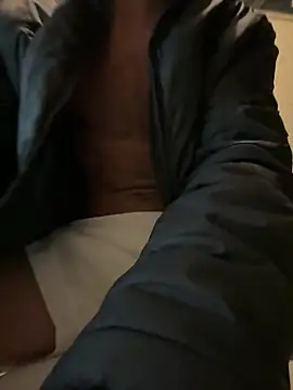 Snapshot of Mateo_6910 chatting on 09.12.25 Mateo 6910 online show from 09.12.25