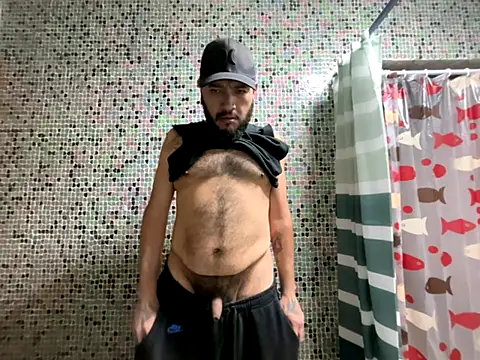 Snapshot of rvc1cld chatting on 09.29.25 rvc1cld online show from 09.29.25