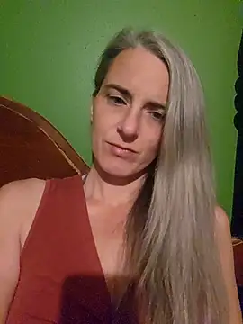 Snapshot of jesstherabbit chatting on 12.01.25 jesstherabbit online show from 12.01.25