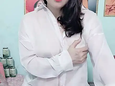 Snapshot of Spa-LinhLinh chatting on 05.12.26 Spa-LinhLinh online show from 05.12.26
