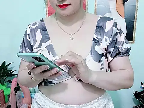 Snapshot of Spa-LinhLinh chatting on 05.14.26 Spa-LinhLinh online show from 05.14.26