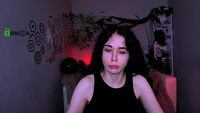 riley sanders online show from 10.28.25