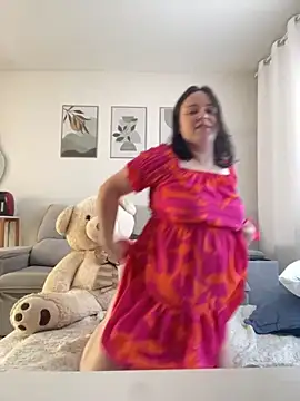 Kendra Mystika online show from 09.24.25