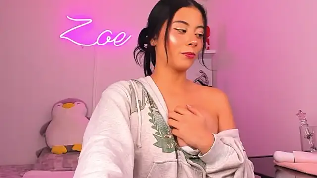 zoecams1 online show from 02.12.26