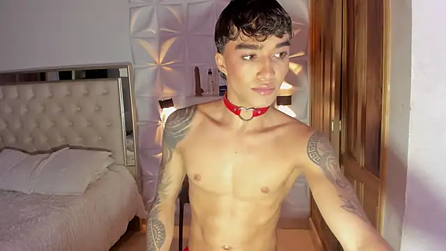 Wyatt Rose online show from 11.25.25