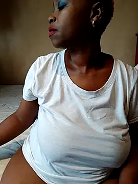 Snapshot of missboobiesSA chatting on 01.18.26 missboobiesSA online show from 01.18.26