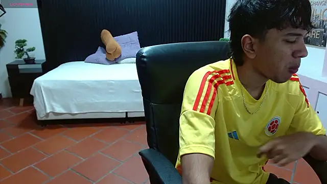 markbowie online show from 02.08.26