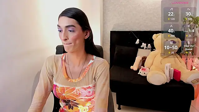 lily cash1 online show from 10.11.25