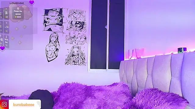 Kuro Vall online show from 11.13.25