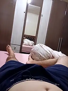 Gustavo198045 online show from 02.14.26