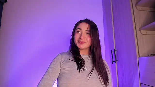 scarlett Collinss online show from 12.03.25