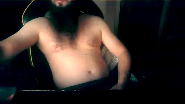Snapshot of LondonMan1988 chatting on 04.23.26 LondonMan1988 online show from 04.23.26