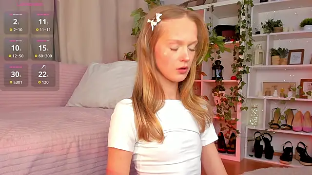 Kara smalltits online show from 11.21.25