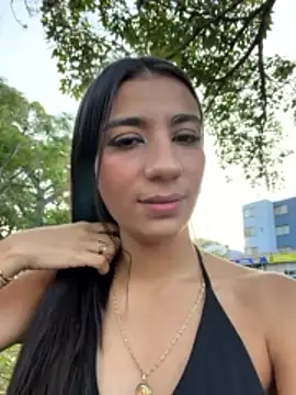 -juicy  online show from 02.11.26