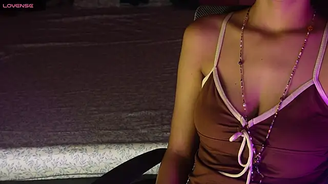 NidhiChandra online show from 10.27.25