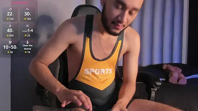 Stiven 01 online show from 10.14.25