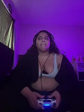 1n0nlythroat online show from 01.05.26