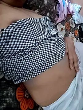 USER-MAYA online show from 09.10.25