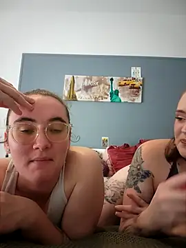 AndHerXO online show from 02.05.26