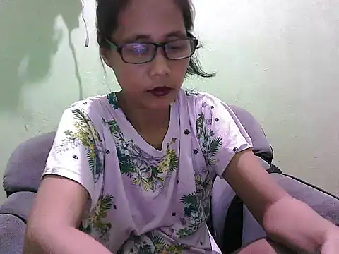 HotLadyPinay32 online show from 02.23.26