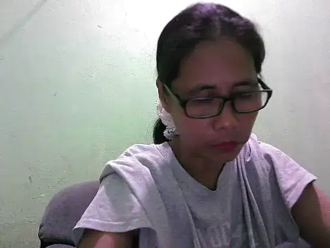 HotLadyPinay32 online show from 03.21.26
