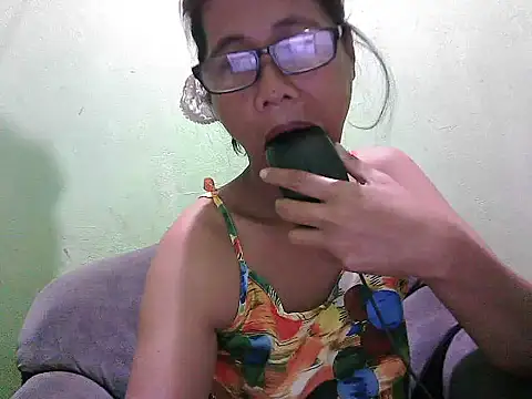 HotLadyPinay32 online show from 04.04.26