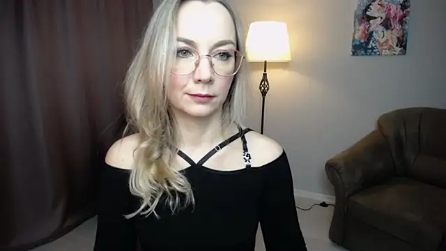 Ava Elior online show from 11.22.25