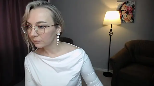 Ava Elior online show from 01.19.26