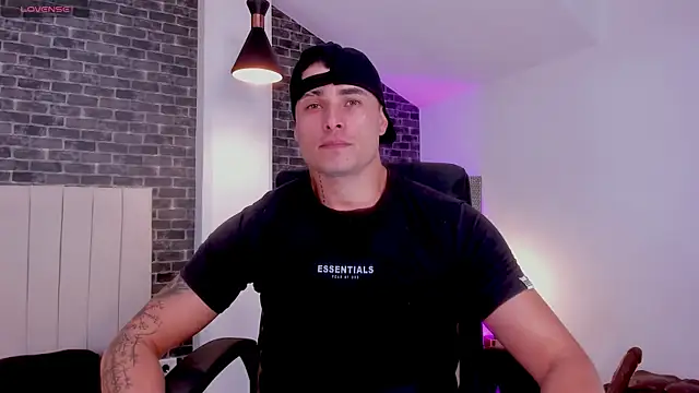 connorsmiith online show from 04.05.26