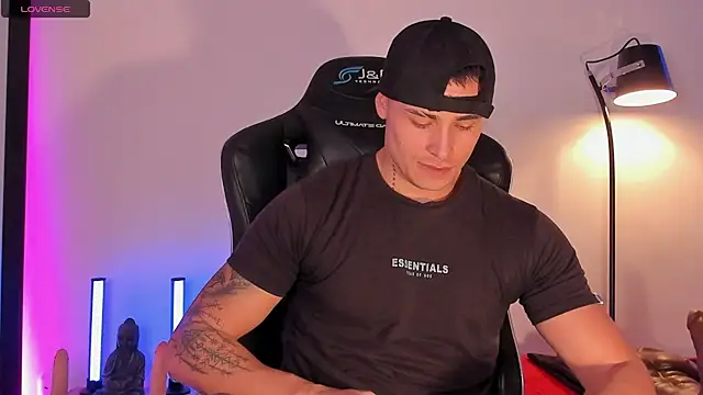 Snapshot of connorsmiith chatting on 07.06.26 connorsmiith online show from 07.06.26