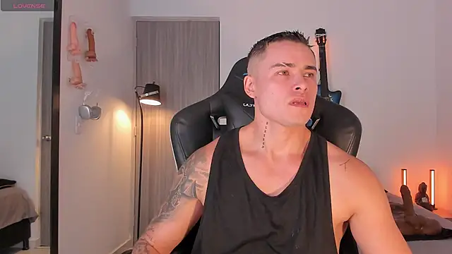 Snapshot of connorsmiith chatting on 07.15.26 connorsmiith online show from 07.15.26